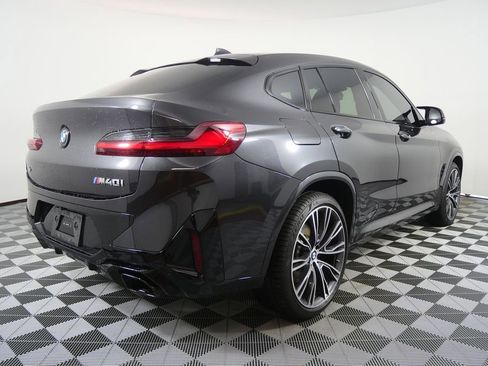 Certified 2024 BMW X4 M40i w/ Premium Package image 3