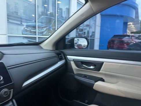 Used 2017 Honda CR-V LX image 25