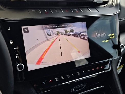 New 2026 Jeep Grand Cherokee Altitude RWD image 19