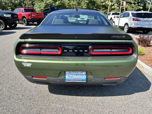 Certified 2022 Dodge Challenger R/T w/ T/A Package image 9