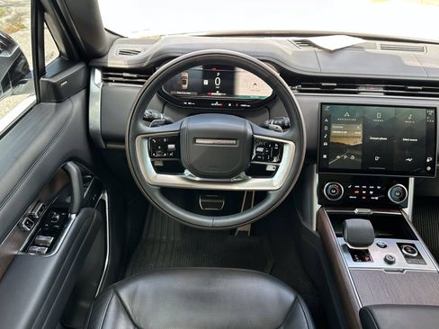 Used 2023 Land Rover Range Rover SE AWD/4WD image 14