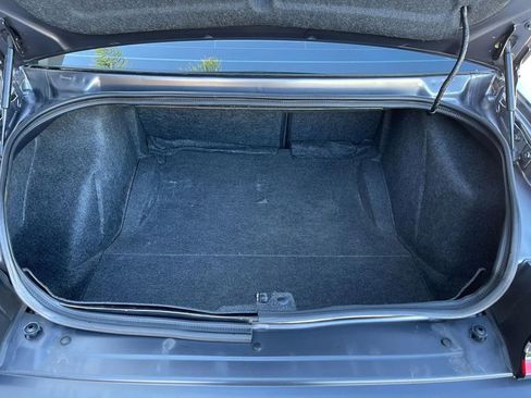 Used 2015 Dodge Challenger SXT Plus image 10