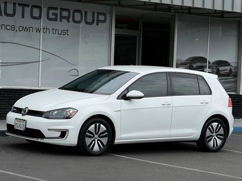 Used 2015 Volkswagen e-Golf SEL Premium FWD image 7