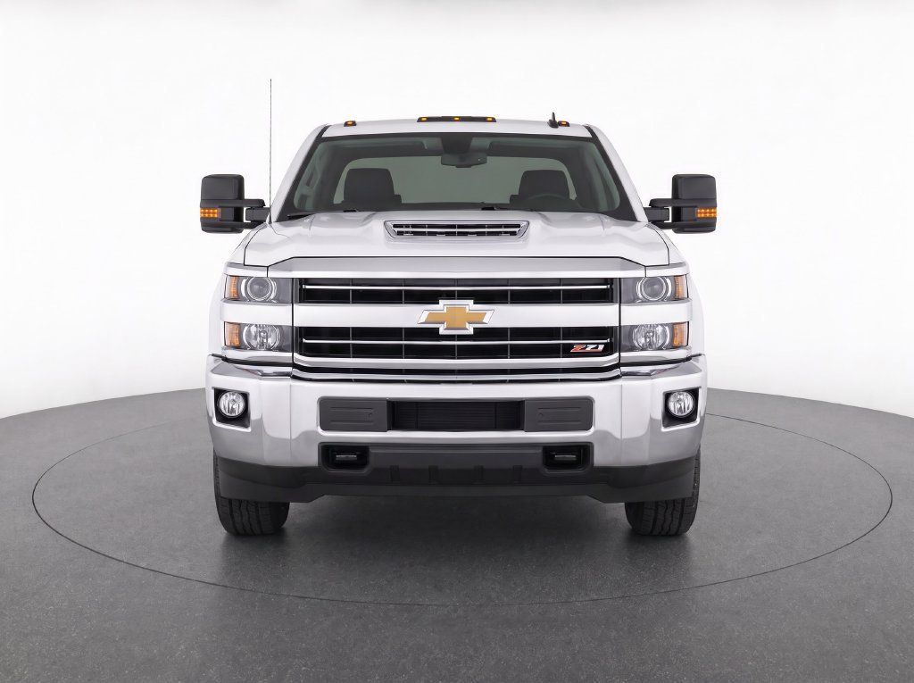 Used 2019 Chevrolet Silverado 3500 LT w/ LT Convenience Package AWD/4WD image 2