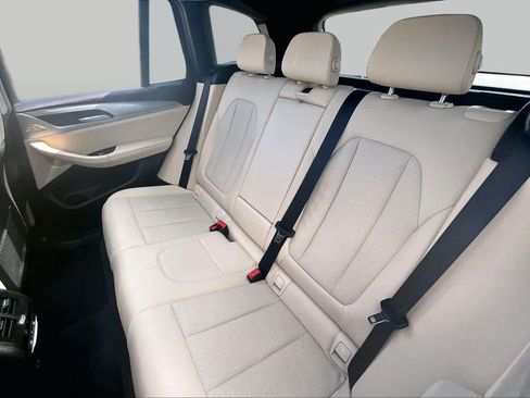 Used 2024 BMW X3 sDrive30i w/ Convenience Package RWD image 19