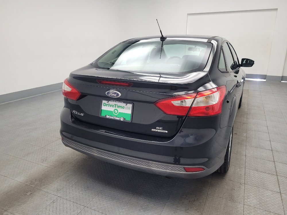 Used 2014 Ford Focus SE w/ SE Winter Package FWD image 7
