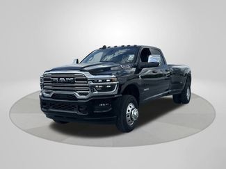 New 2025 RAM 3500 Laramie w/ Max Tow Package video 2