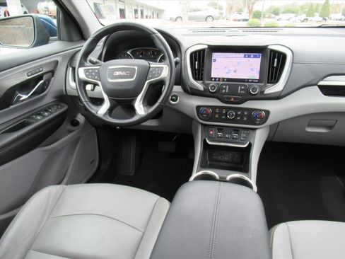 Used 2020 GMC Terrain SLT w/ Preferred Package image 13