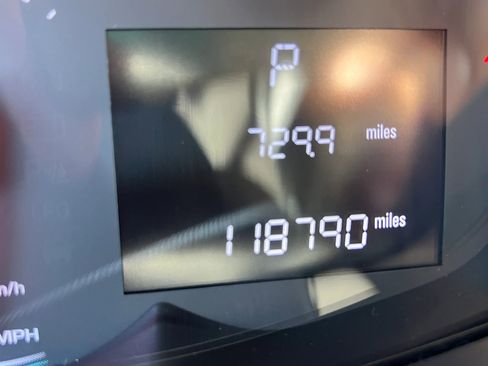 Used 2020 Chevrolet Spark LS FWD image 17