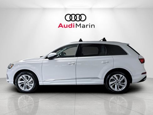 Used 2022 Audi Q7 Premium Plus image 2