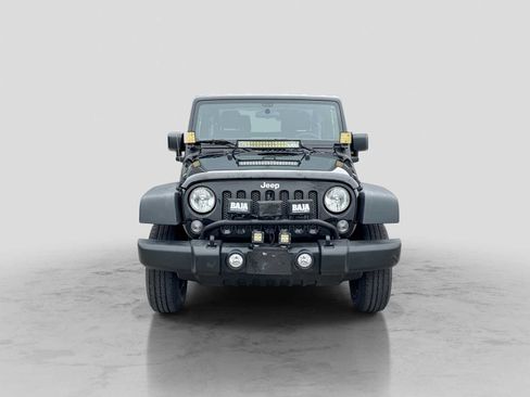 Used 2016 Jeep Wrangler Sport AWD/4WD image 9