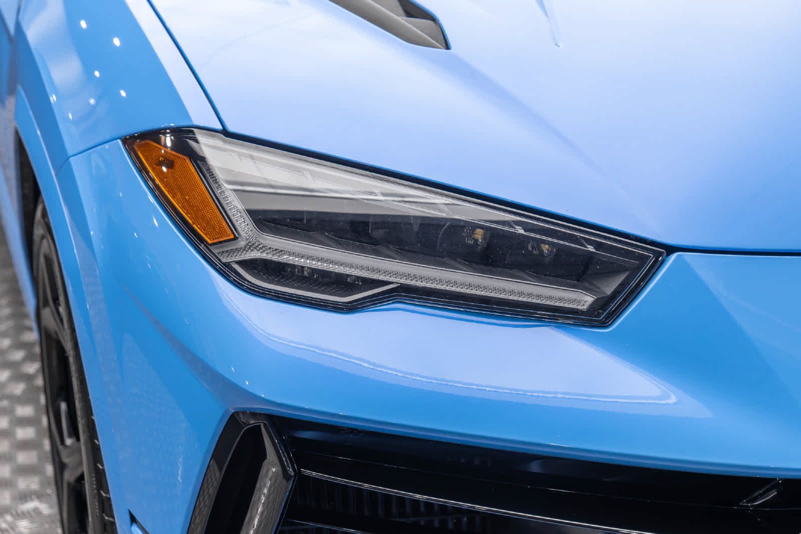 Used 2023 Lamborghini Urus S AWD/4WD image 59