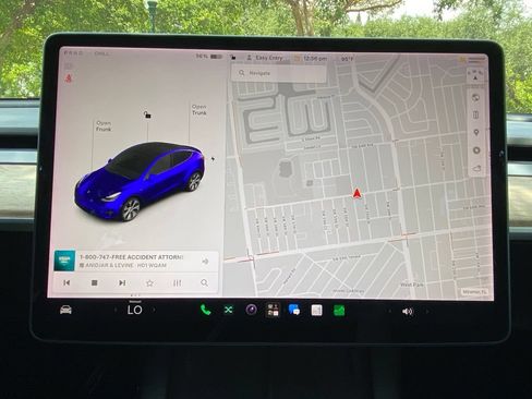 Used 2021 Tesla Model Y Long Range AWD/4WD image 26