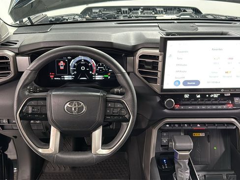 Used 2024 Toyota Tundra Limited image 9