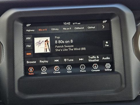 Used 2023 Jeep Wrangler Unlimited Sport image 12