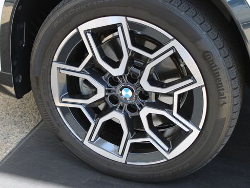 Used 2023 BMW X1 xDrive28i w/ Convenience Package AWD/4WD image 12