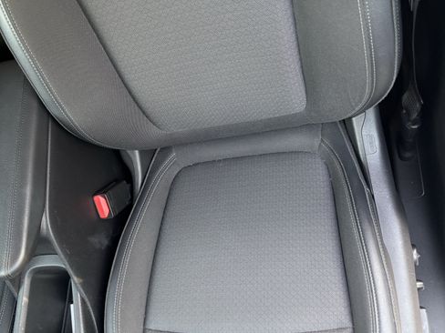 Used 2022 Buick Encore GX Preferred w/ Cold Weather Comfort Package FWD image 10