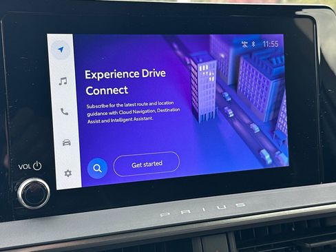 Used 2024 Toyota Prius XLE image 24