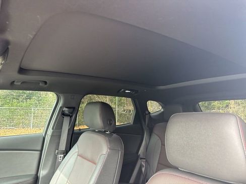 Used 2023 Chevrolet Blazer RS w/ Enhanced Convenience Package image 11