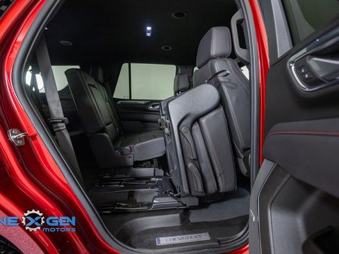Used 2022 Chevrolet Tahoe RST w/ Luxury Package AWD/4WD image 38