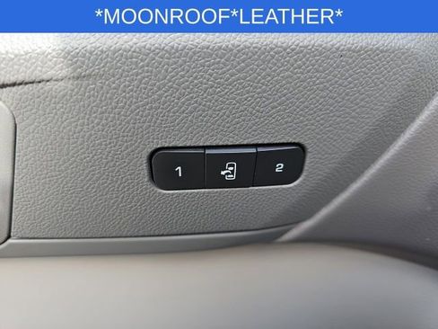 Used 2013 GMC Acadia SLT image 30