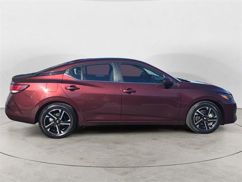 Certified 2024 Nissan Sentra SV image 6