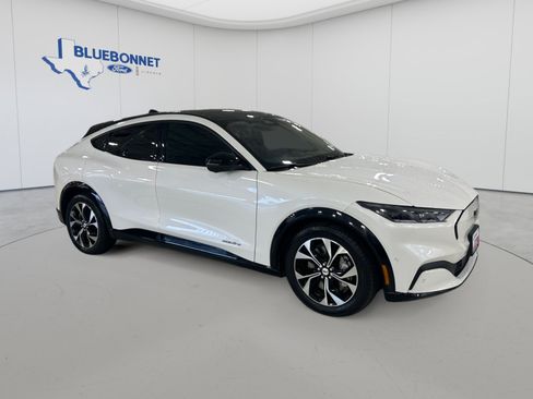 Certified 2023 Ford Mustang Mach-E Premium RWD image 3
