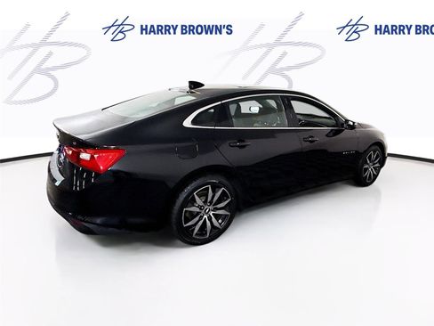 Used 2017 Chevrolet Malibu LT w/ Leather Package image 32