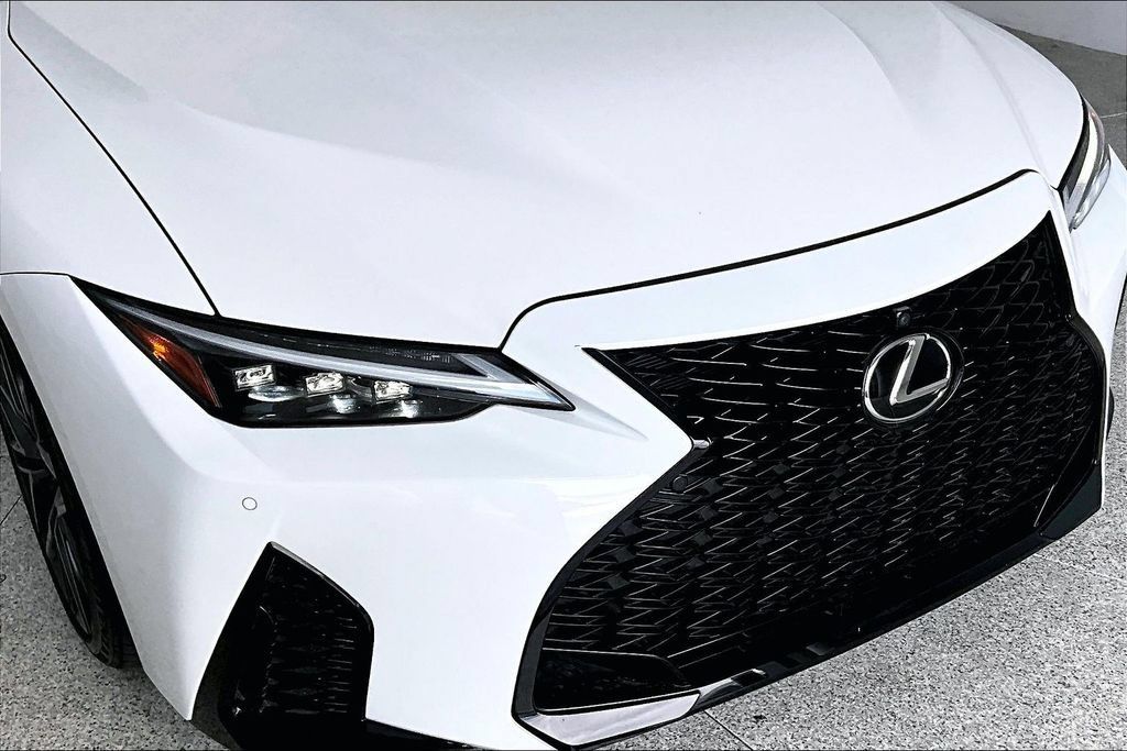 Used 2025 Lexus IS 500 w/ Accessory Package RWD image 38