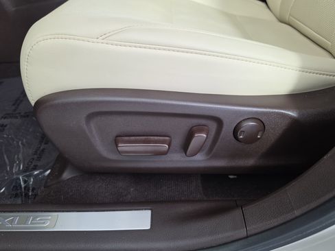 Used 2020 Lexus RX 350 FWD w/ Premium Package image 4