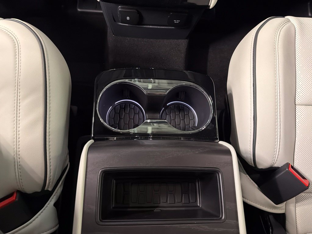 New 2027 Lincoln Aviator Black Label w/ Jet Appearance Package AWD/4WD image 38