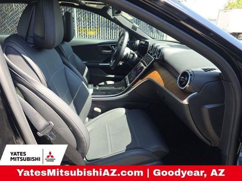 Used 2025 Mercedes-Benz C 300 Sedan image 12
