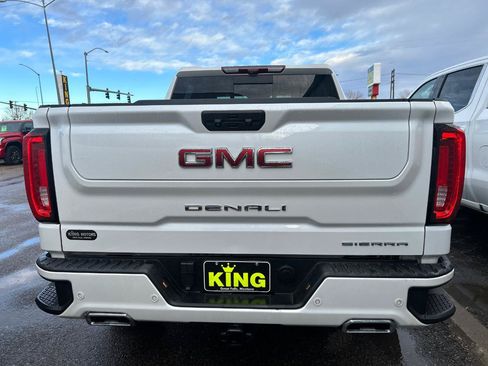 Used 2023 GMC Sierra 1500 Denali w/ Denali Reserve Package AWD/4WD image 4