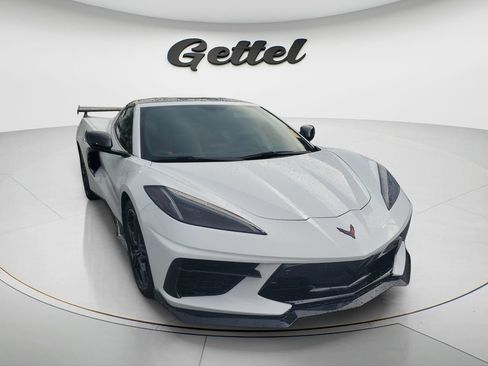 Used 2020 Chevrolet Corvette Stingray Preferred Cpe w/ 2LT Preferred Equipment Group RWD image 3