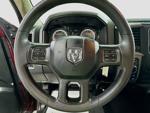 Used 2018 RAM 1500 Express w/ Express Value Package AWD/4WD image 12
