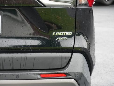 Used 2021 Toyota RAV4 Limited AWD/4WD image 7