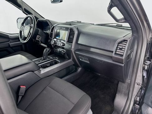 Used 2017 Ford F150 XLT w/ Equipment Group 302A Luxury AWD/4WD image 29
