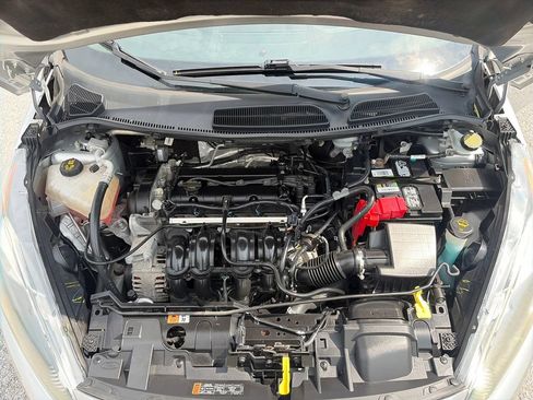 Used 2018 Ford Fiesta SE FWD image 21