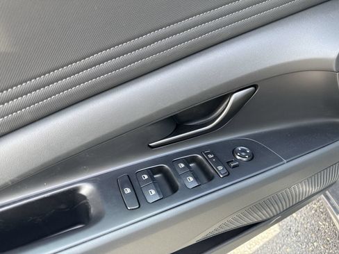 New 2026 Hyundai Elantra Sport FWD image 15