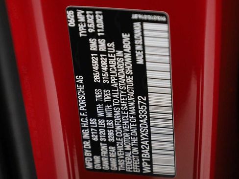 New 2025 Porsche Cayenne Coupe image 44