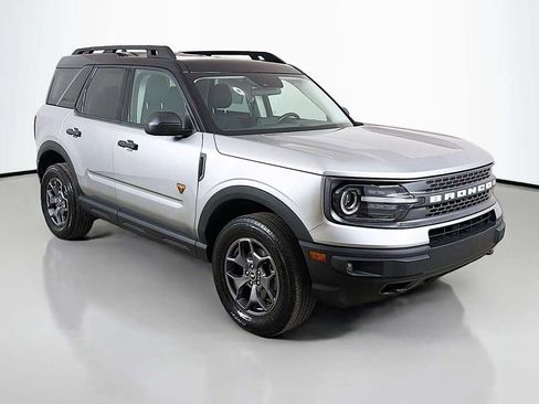 Used 2023 Ford Bronco Sport Badlands AWD/4WD image 2