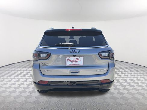 Used 2024 Jeep Compass Limited w/ Elite Group AWD/4WD image 16