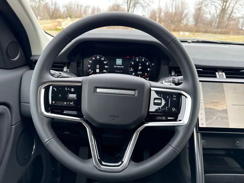 New 2025 Land Rover Discovery Sport S image 19