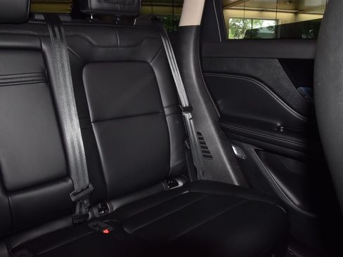 New 2026 Lincoln Corsair Premiere FWD image 19