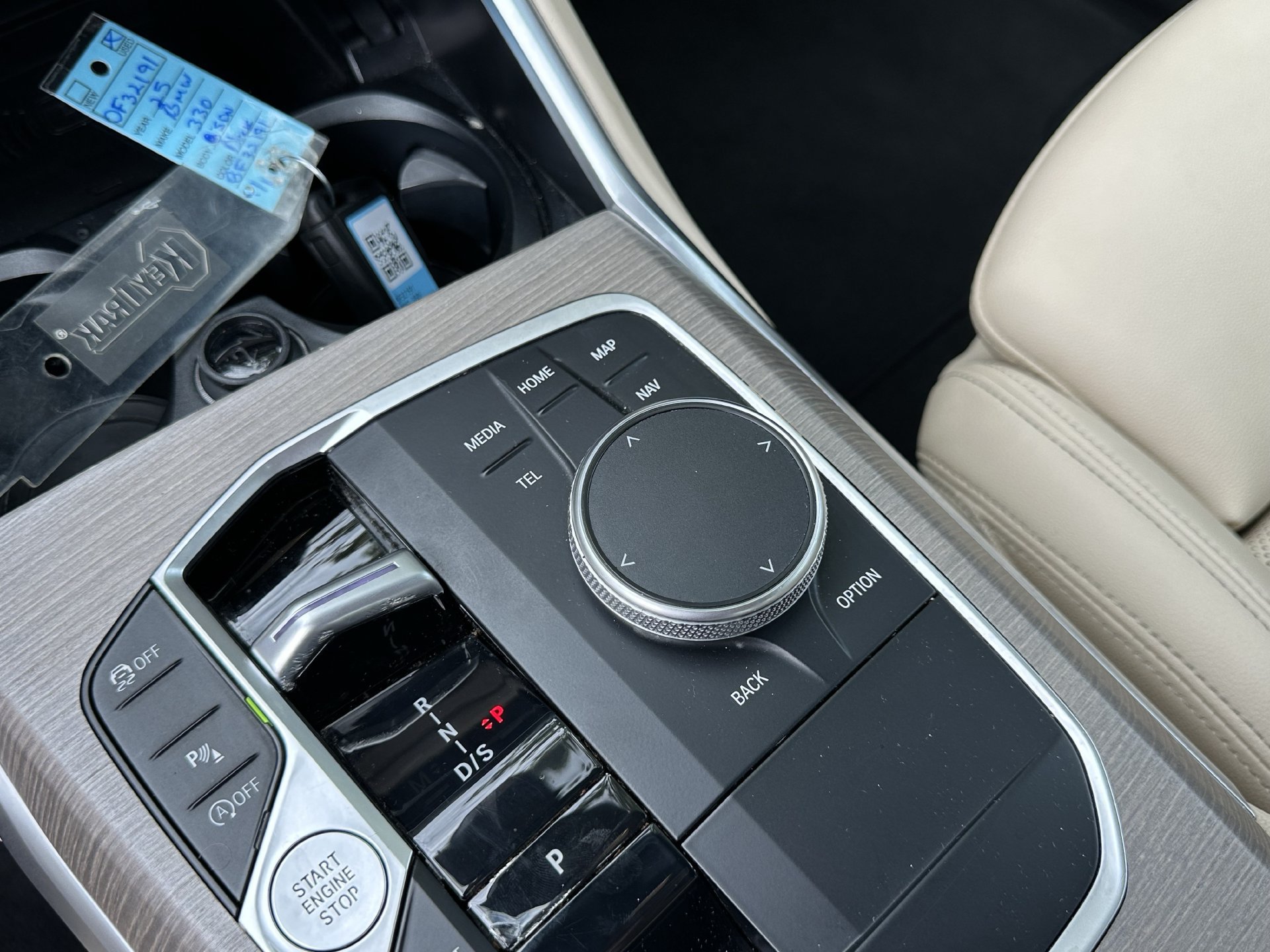 Certified 2025 BMW 330i Sedan RWD image 28