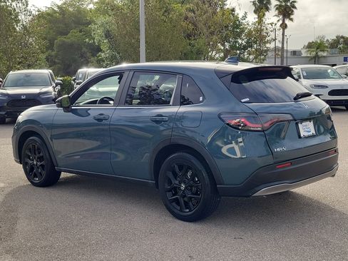 Used 2024 Honda HR-V Sport image 4