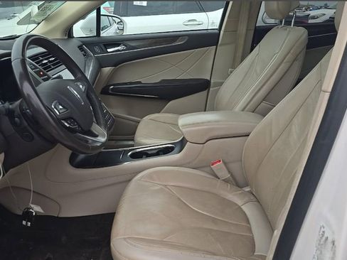 Used 2017 Lincoln MKC Reserve FWD image 8