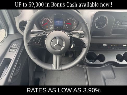 New 2025 Mercedes-Benz Sprinter 2500 image 9