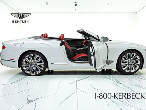 Certified 2022 Bentley Continental GT Mulliner AWD/4WD image 12