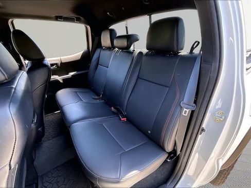 Used 2022 Toyota Tacoma TRD Pro AWD/4WD image 16